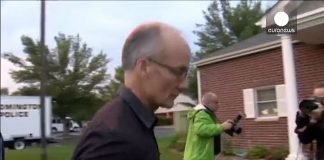 #ESTADOSUNIDOS El dentista que mató al león Cecil vuelve entre abucheos al trabajo