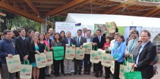 #LOSRIOS Firman acuerdo para reducir uso de bolsas plásticas en la región