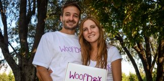 La historia de Woof Box, el emprendimiento que envía a tu domicilio cajas con productos para tu perro