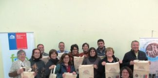 #COQUIMBO Vecinos de Vallenar buscan erradicar el uso de bolsas plásticas con el apoyo del Fondo de Protección Medio Ambiental