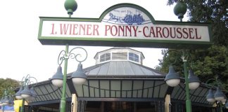 #AUSTRIA Tradicional carrusel vienés cerrará tras 129 años de actividad por presión de ONG animalista