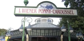 #AUSTRIA Tradicional carrusel vienés cerrará tras 129 años de actividad por presión de ONG animalista