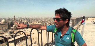 #TELEVISION Especialistas en fauna criticaron duramente a Claudio Iturra por su manejo con los animales