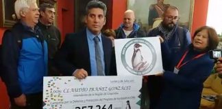 #COQUIMBO Entregan más de 357 mil firmas a Intendente Regional pidiendo la creación del Área Marina Costera Protegida «Pingüino de Humboldt»