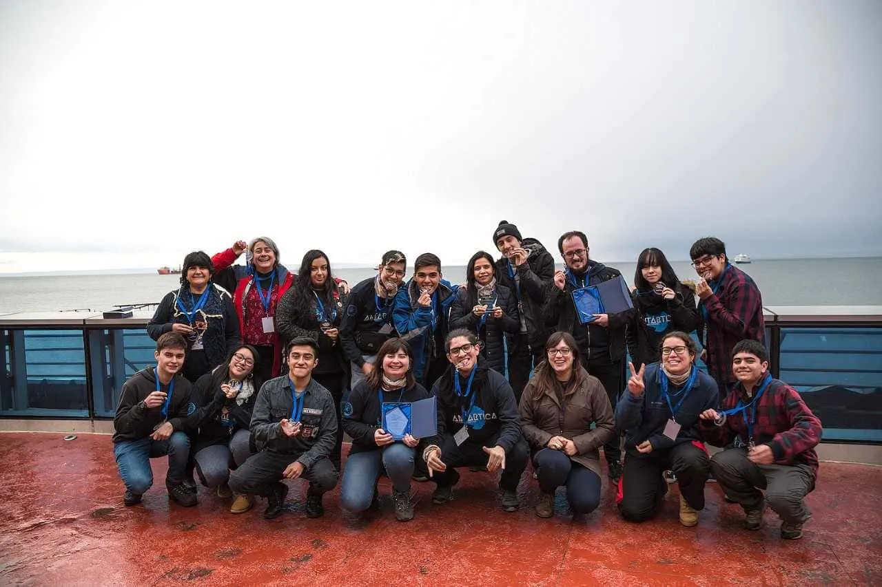 #MAGALLANES Jóvenes de Punta Arenas, Santa Cruz, Talca, Lota, Santiago e Iquique cumplirán el sueño de viajar a la Antártica