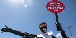 #ESTADOSUNIDOS Activistas piden liberación de orca Lolita tras 50 años de cautiverio en Miami