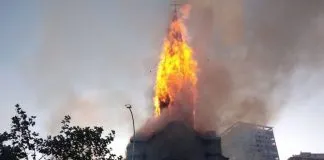 #SANTIAGO Gatitos resultaron afectados por incendio en la Parroquia La Asunción, tras ser atacada por un grupo de sujetos