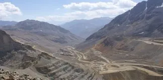 #MIRADANACIONAL Zona de Interés Científico, el resquicio legal para explotar y destruir Parques y Reservas Naturales en Chile