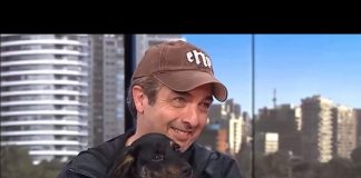 Ricardo Darín lleva a perrito perdido a un programa de tv para encontrar a sus humanos
