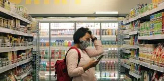 Proponen aplicar impuestos a productos alimentarios contaminantes y poco saludables