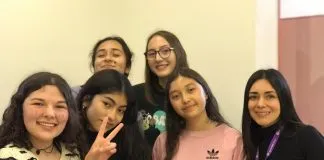 Adolescentes chilenas crean app que reduce gasto eléctrico y ganan importante concurso internacional