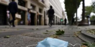 Desechos de elementos de protección personal en las calles, un mal que debemos atacar (Opinión)