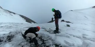 El complejo volcánico Nevados de Chillán se encuentra en erupción continua desde principios 2016