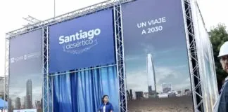Muestra ciudadana proyecta a Santiago desértico en 2030 por efecto de la crisis hídrica