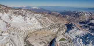 Cores de la Región Metropolitana se suman a reclamaciones contra Los Bronces Integrado