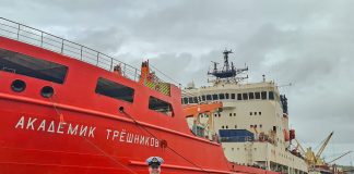 Por 70 días chilena circunnavegará la Antártica a bordo de rompehielos científico