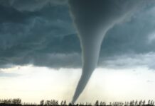 Cuando Chile descubrió que los tornados también eran parte de su realidad